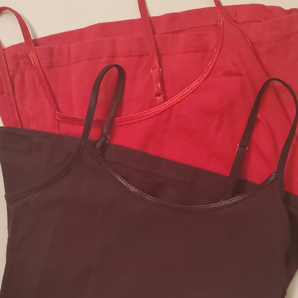 2Pack of Tanks